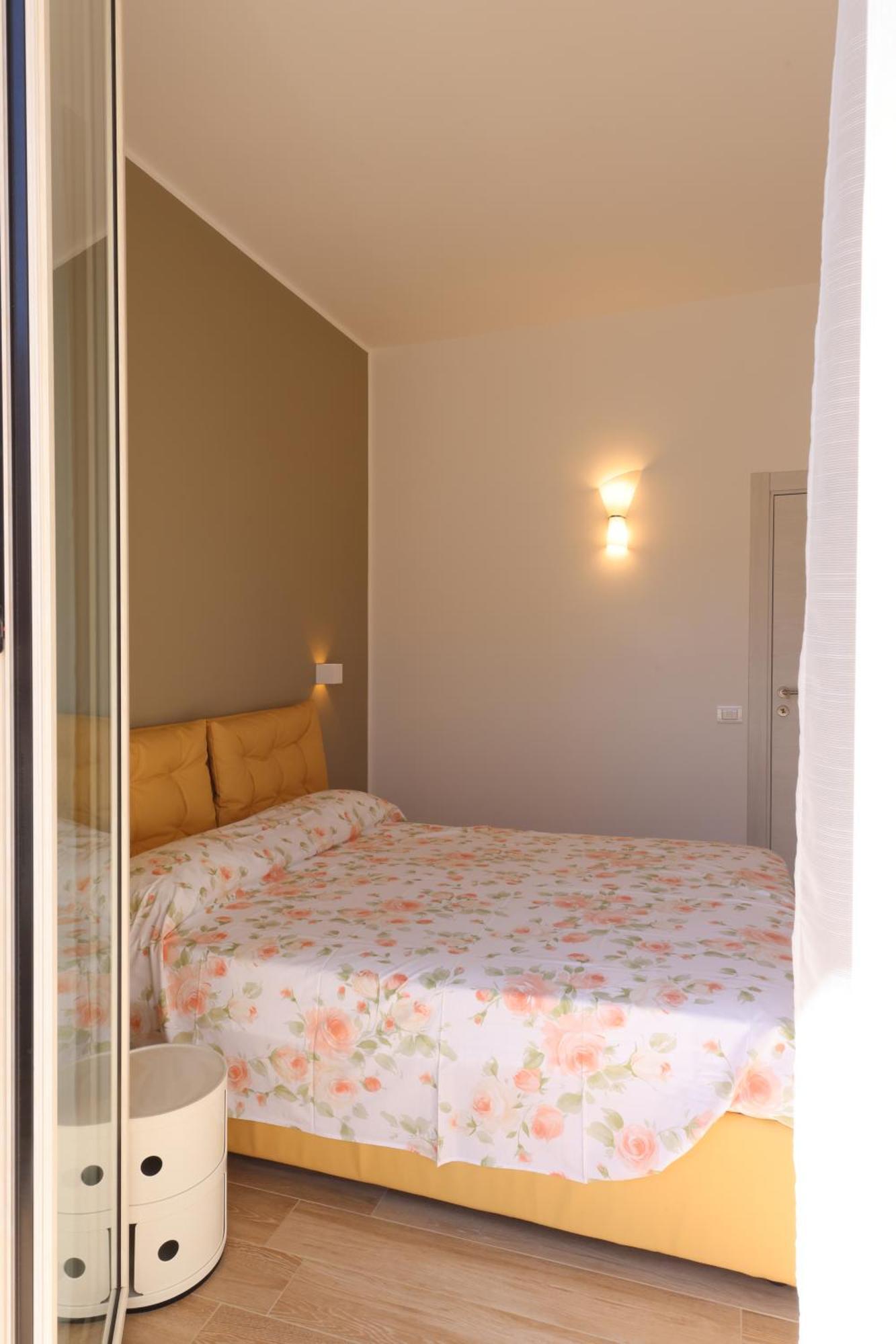 Residenza La Piazzetta Apartment Порто Реканати Екстериор снимка